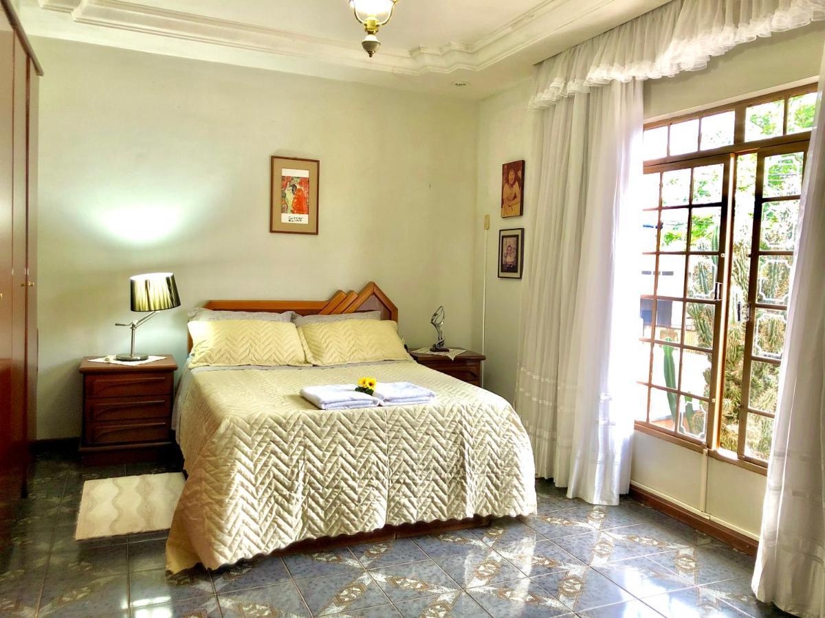 فيلا فوز دو إيغواسوفي Casa Com Piscina Proximo Atrativos/ Wifi/ Garagem المظهر الخارجي الصورة