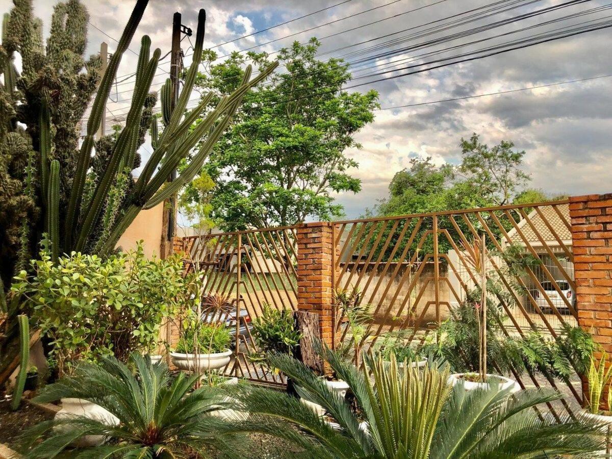 فيلا فوز دو إيغواسوفي Casa Com Piscina Proximo Atrativos/ Wifi/ Garagem المظهر الخارجي الصورة