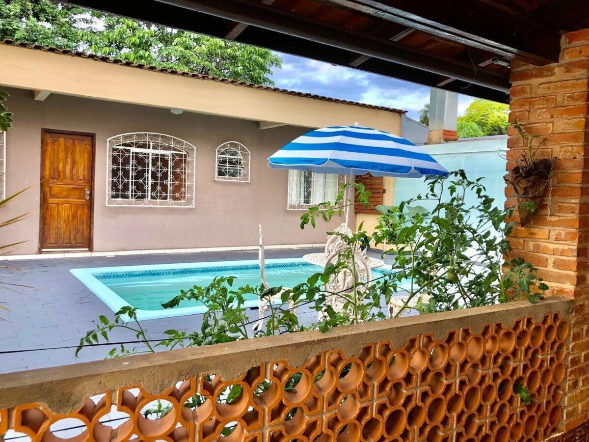 فيلا فوز دو إيغواسوفي Casa Com Piscina Proximo Atrativos/ Wifi/ Garagem المظهر الخارجي الصورة